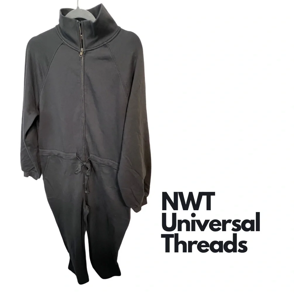 Universal Threads | Long Sleeve Black Fleece Jumpsuit | Size L - Picture 1 of 8